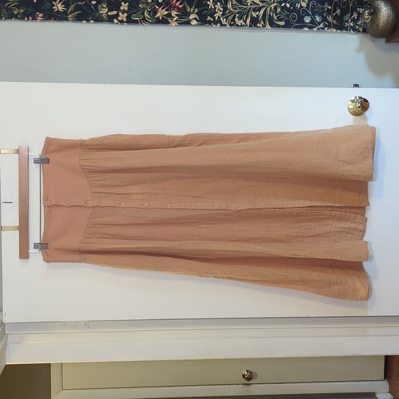 NWT Free People Frances Maxi Skirt in Pastry Shell l Size Medium - Picture 3 of 8